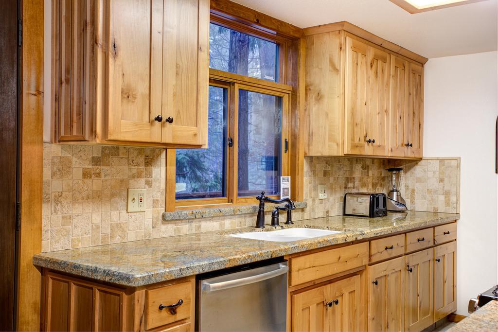 2N Big Pine Lodge Wawona Exterior foto